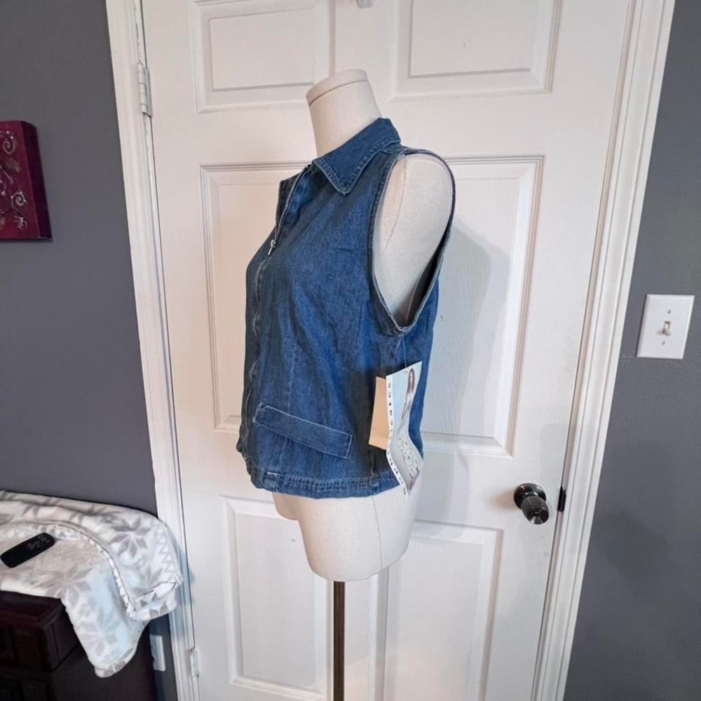 Sophisticates vintage y2k blue denim zip-up vest women's size medium NWT - Picture 2 of 8